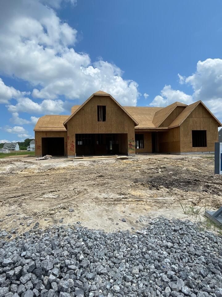 163 Lakelyn Rd, Moncks Corner, SC 29461