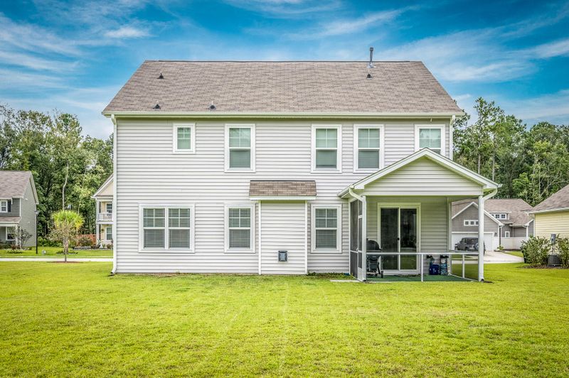 617 Woolum Dr, Moncks Corner, SC 29461