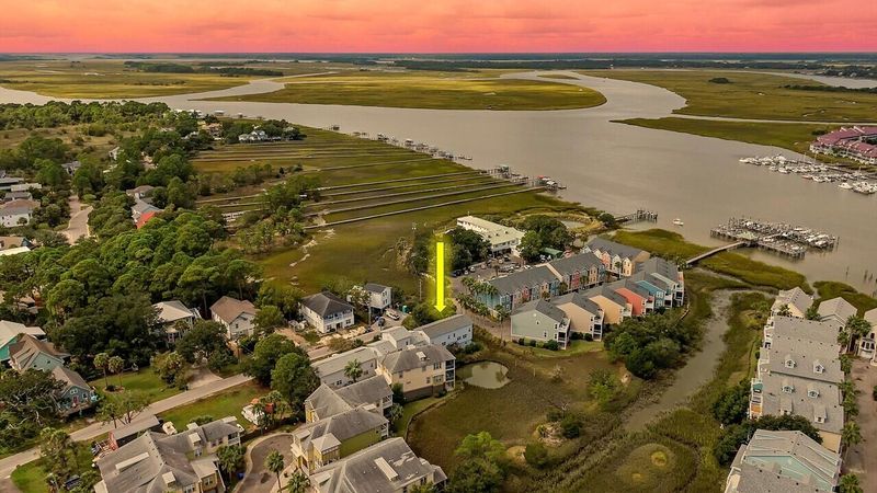 82 Sandbar Ln #3a, Folly Beach, SC 29439