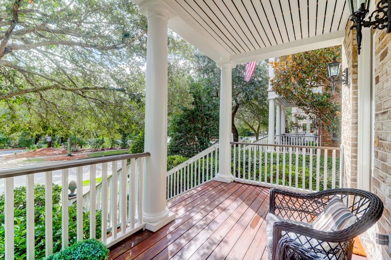 1838 Pierce St, Daniel Island, SC 29492