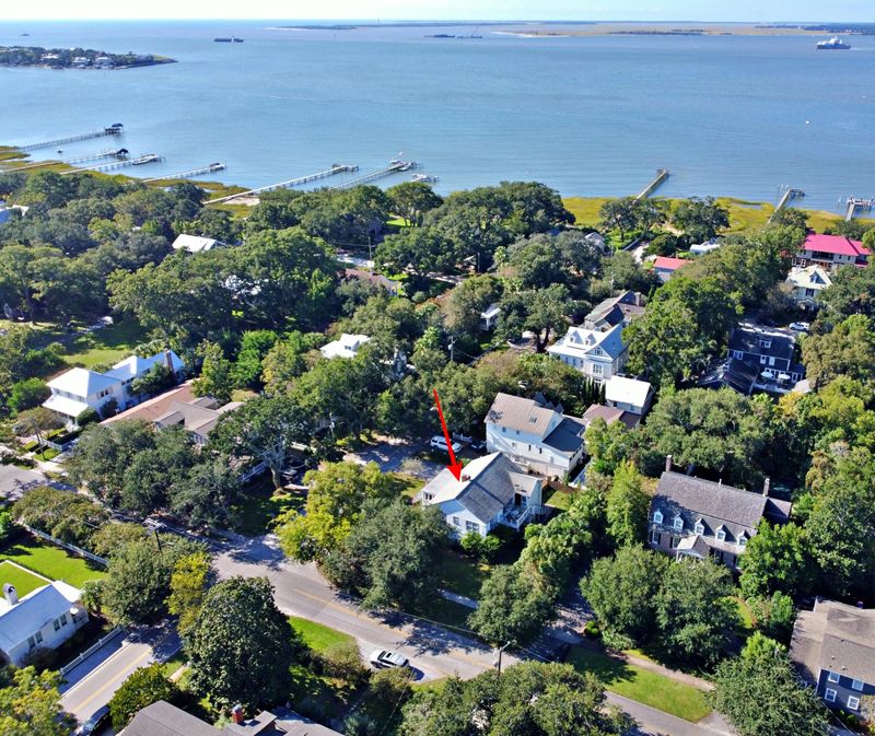 222 Center St, Mount Pleasant, SC 29464