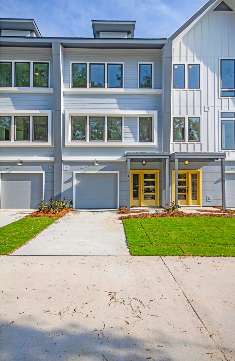4061 S Rhett Ave, North Charleston, SC 29405
