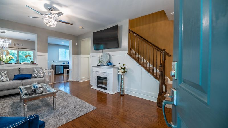 8838 Shadowglen Dr, North Charleston, SC 29420