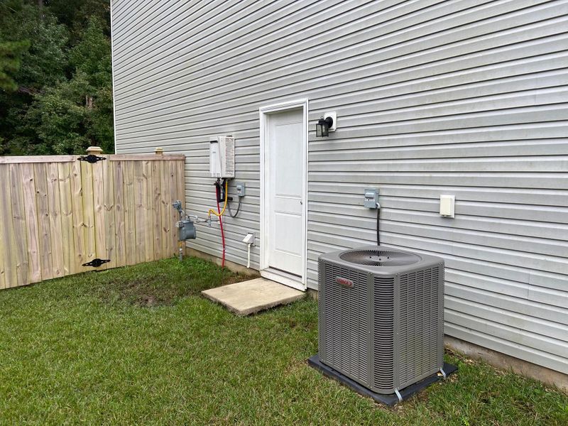 427 Stonefield Cir, Moncks Corner, SC 29461