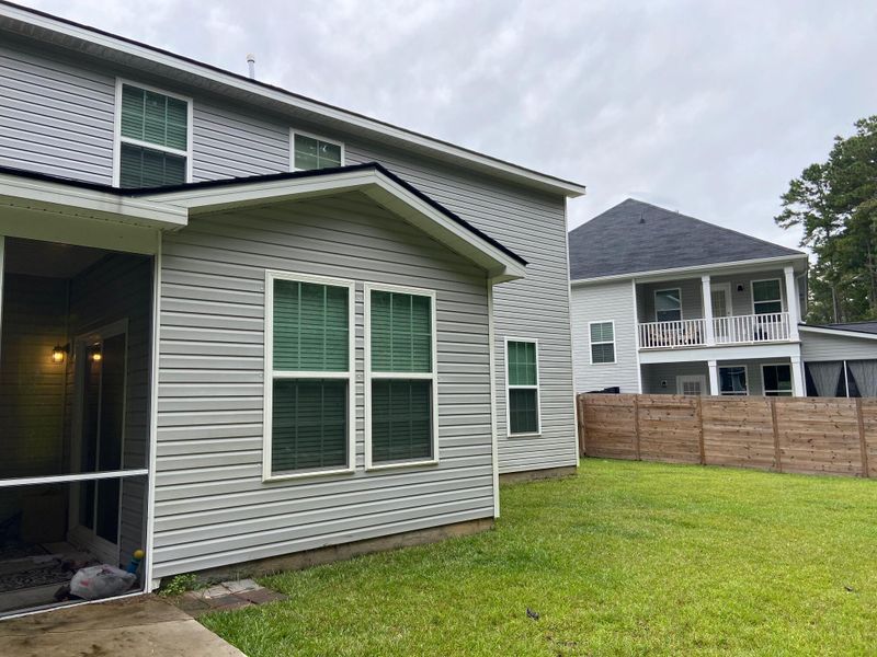 427 Stonefield Cir, Moncks Corner, SC 29461