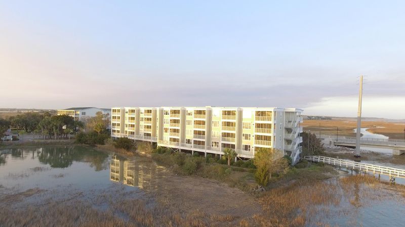 2395 Folly Rd #2b, Folly Beach, SC 29439