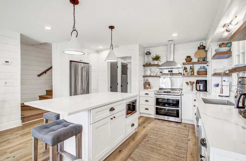 10 Mariners Walk #B, Isle Of Palms, SC 29451