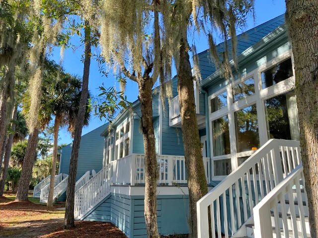 481 Sea Cloud Cir, Edisto Island, SC 29438