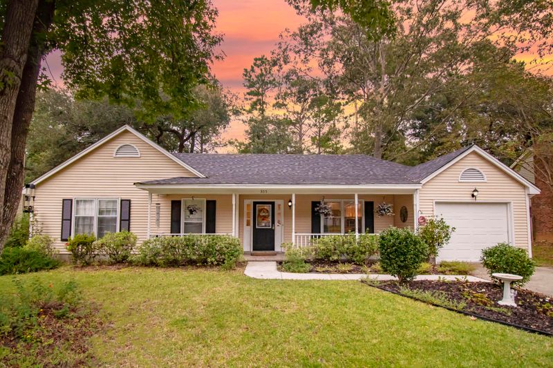 305 Commons Way, Goose Creek, SC 29445