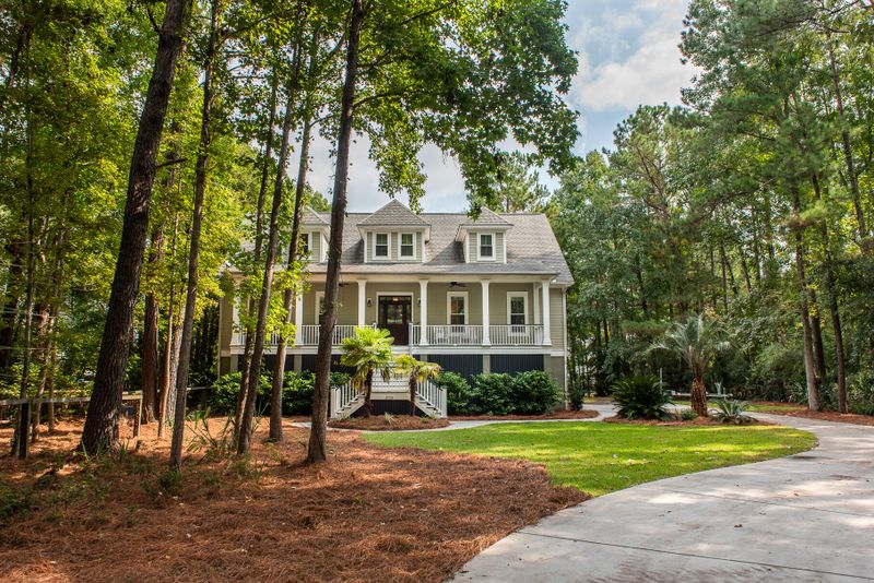 3750 Station Point Ct, Mount Pleasant, SC 29466
