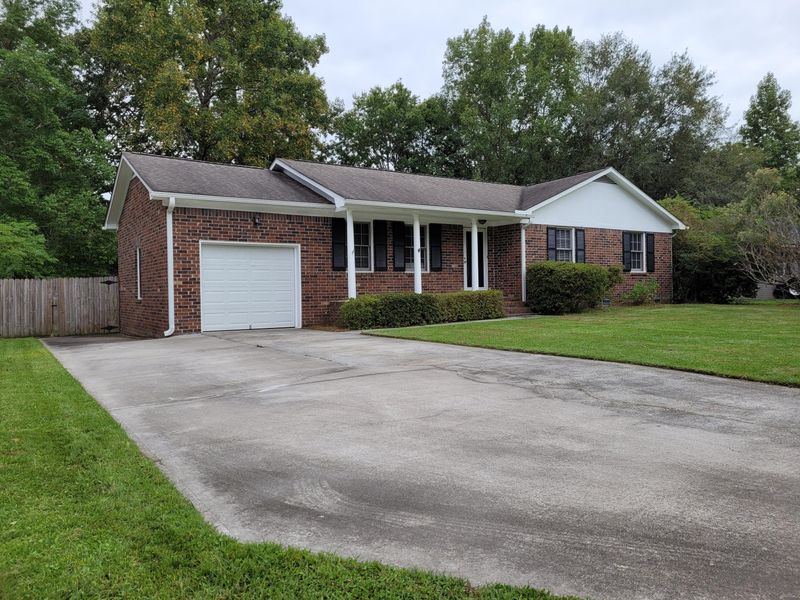 414 Brailsford Blvd, Summerville, SC 29485