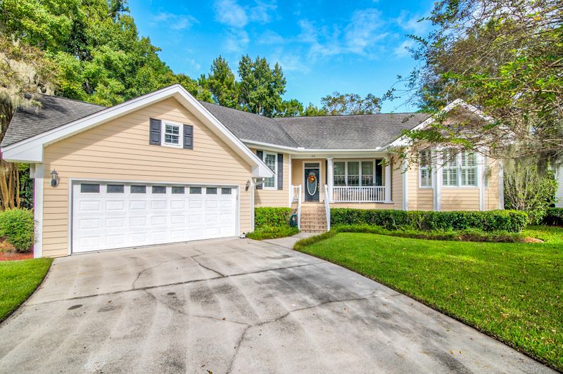126 Shadowmoss Pw, Charleston, SC 29414