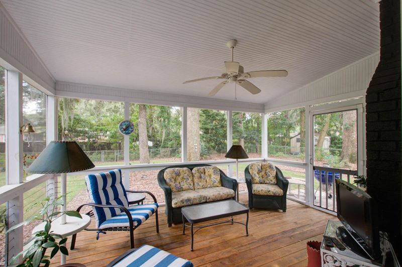 30 Hill Creek Blvd, Charleston, SC 29412