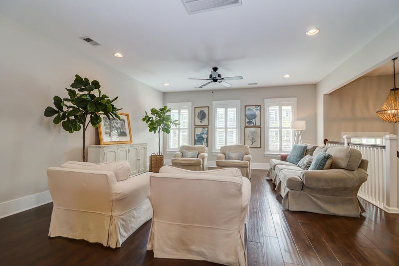 1914 Carolina Towne Ct, Mount Pleasant, SC 29464