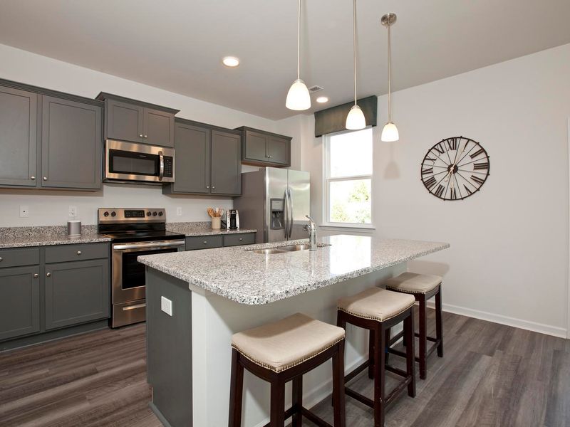 112 Summit View Dr, Summerville, SC 29486