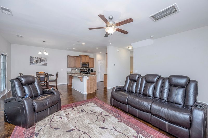 8511 Majestic St, North Charleston, SC 29420