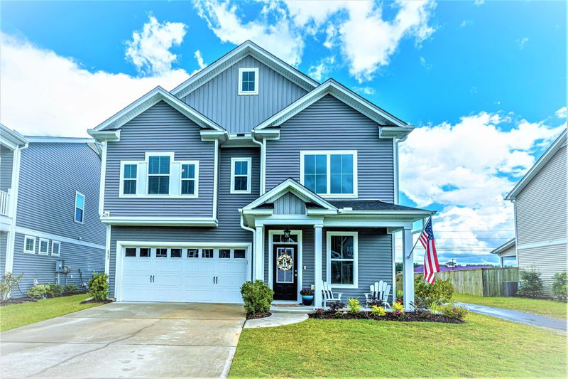 237 Palmetto Walk Dr, Summerville, SC 29486