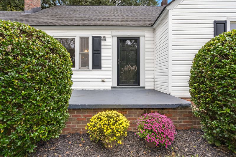 1233 Sumner Ave, North Charleston, SC 29406