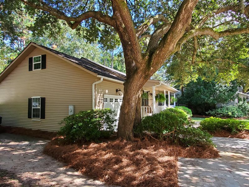 3563 Hunters Oak Ln, Johns Island, SC 29455