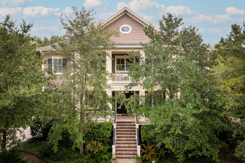 248 Delahow St, Charleston, SC 29492