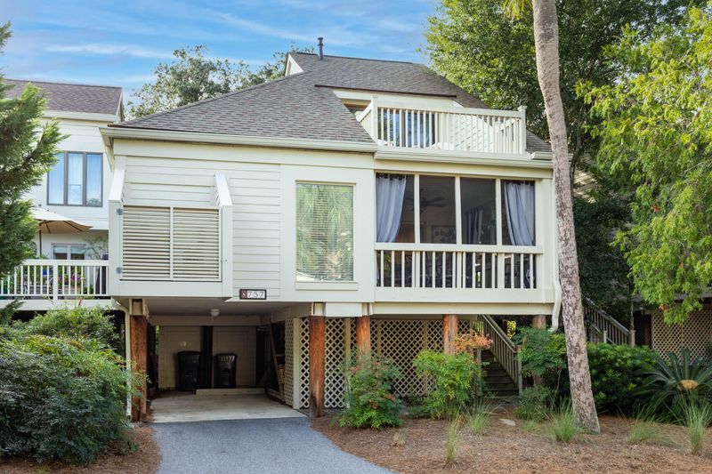 757 Spinnaker Beachhouse Vl, Seabrook Island, SC 29455
