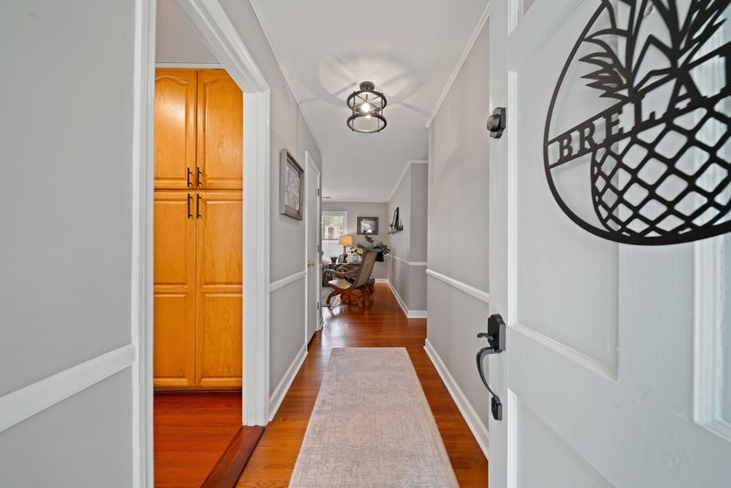 1807 Biltmore Dr, Charleston, SC 29412