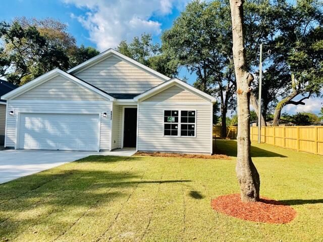 2412 Raymond Ave, North Charleston, SC 29406