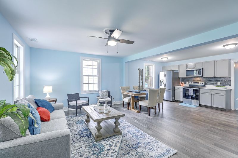 1567 Mulberry St, Charleston, SC 29407