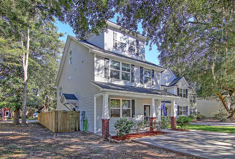 1501 Morgan Campbell Ct, Charleston, SC 29407