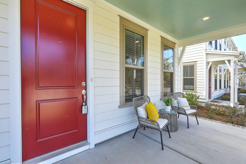 173 Great Lawn Dr, Summerville, SC 29486