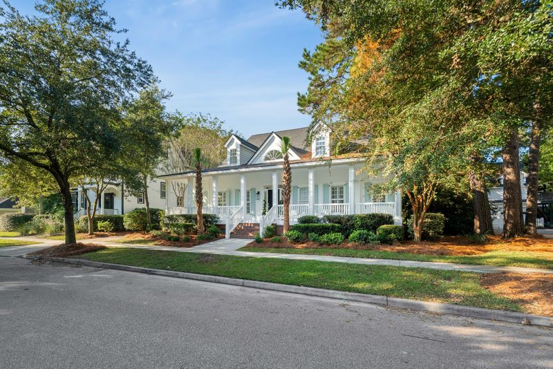 111 Beresford Creek St, Daniel Island, SC 29492