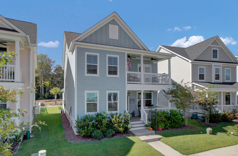 1061 Oak Bluff Ave, Charleston, SC 29492