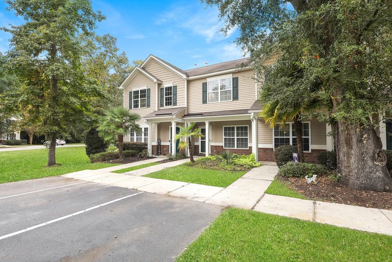103 Chinquapin Dr, Summerville, SC 29485
