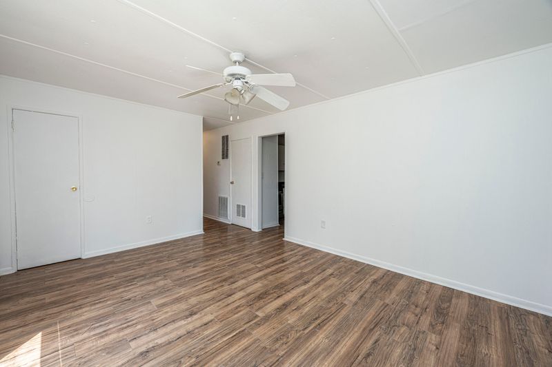 529 E Richardson Ave, Summerville, SC 29485