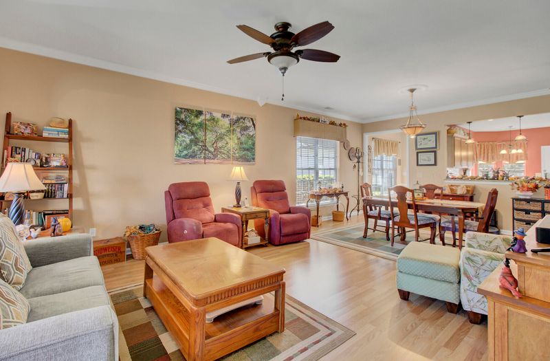 101 Sea Lavender Ln, Summerville, SC 29486