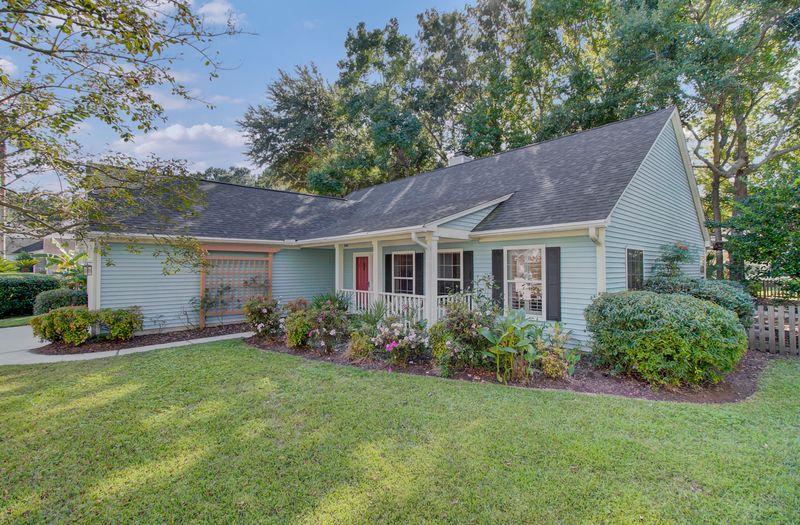 431 Jardinere Walk, Mount Pleasant, SC 29464