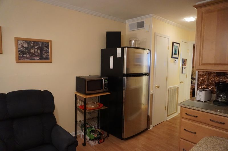 1300 Ocean Blvd #127-B, Isle Of Palms, SC 29451
