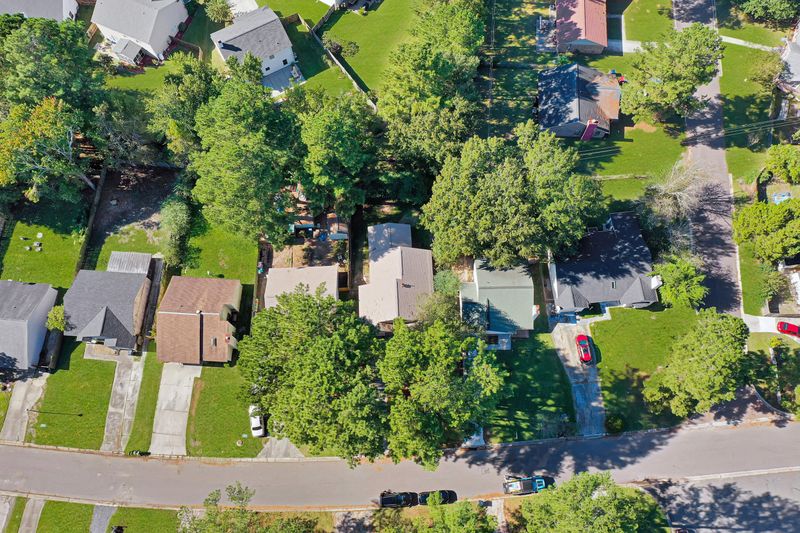 1264 Maryland Dr, Ladson, SC 29456