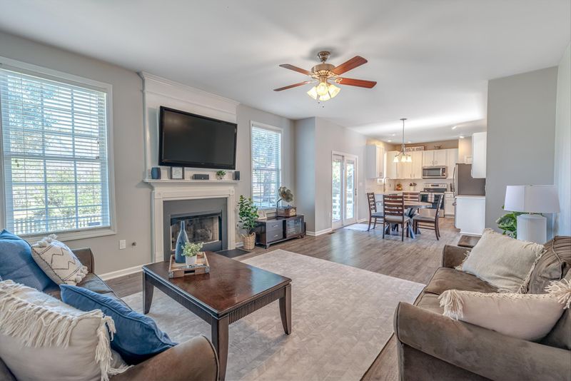 1217 Knightbridge Ln, Mount Pleasant, SC 29466