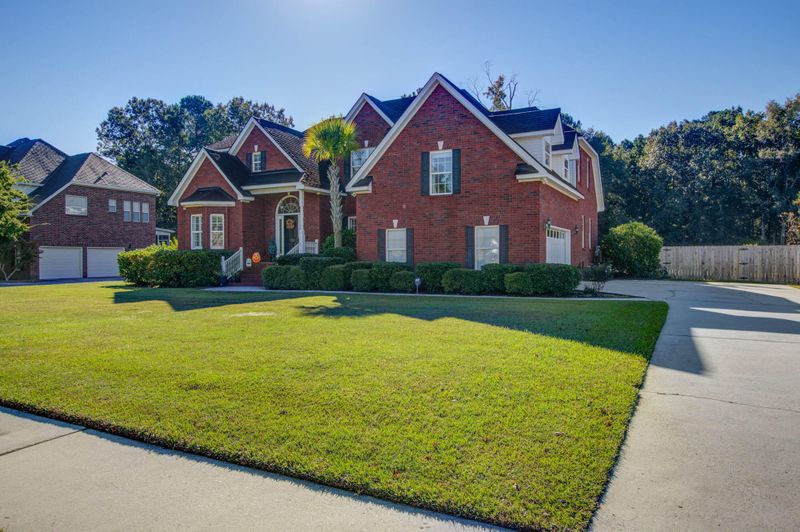 700 Hamlet Cir, Goose Creek, SC 29445