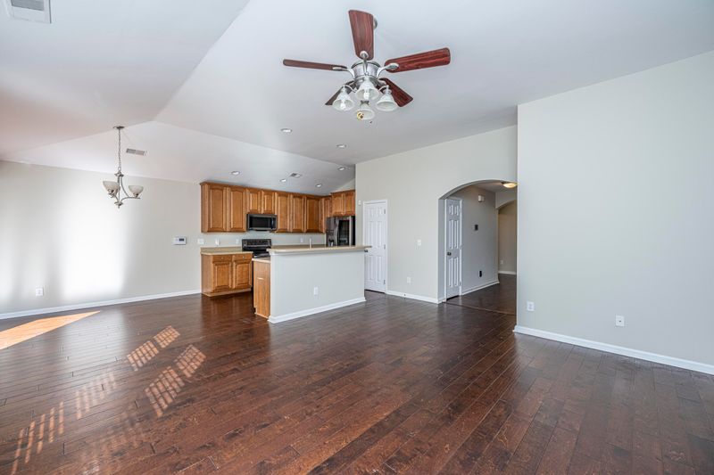 111 Purple Martin Trl, Summerville, SC 29485