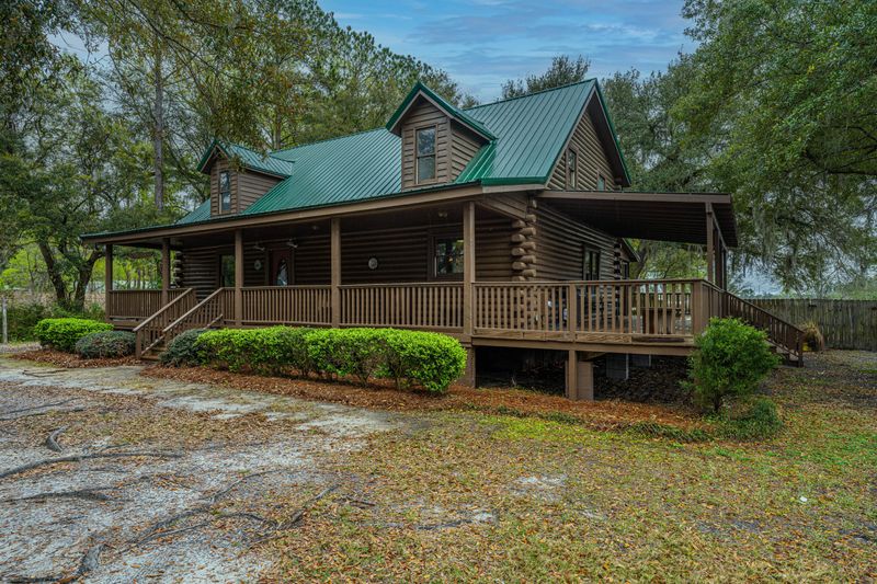 2563 Etiwan Ave, Charleston, SC 29414