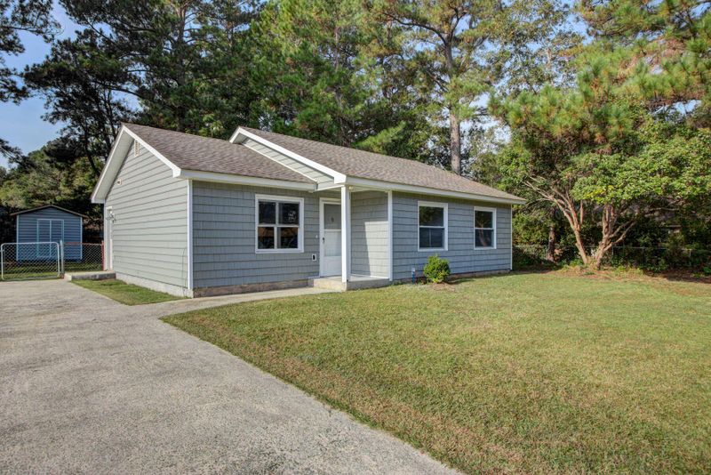 314 Lilac Dr, Summerville, SC 29483