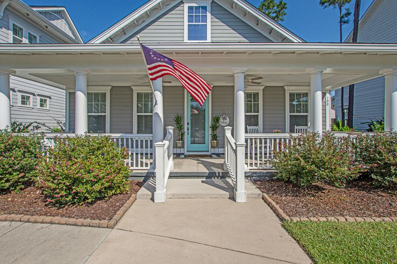 200 Julian Hamlet Dr, Summerville, SC 29483