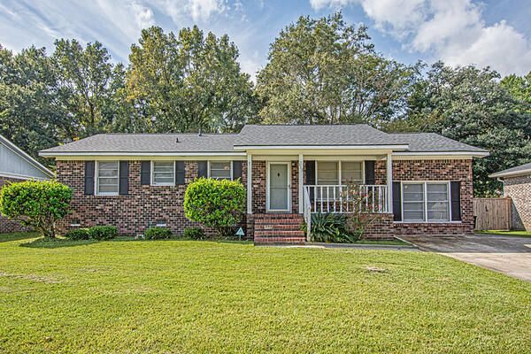 113 Cornell Dr, Ladson, SC 29456