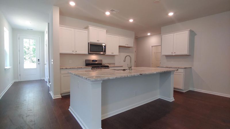 223 Shortmarsh St, Summerville, SC 29486