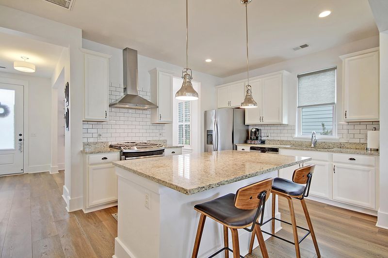 111 Oakbend St, Summerville, SC 29486