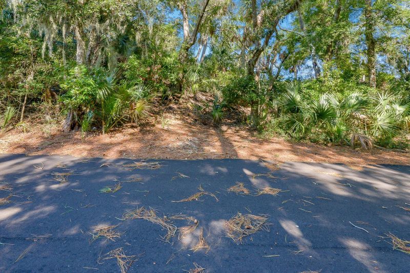 535 Oristo Ridge Rd, Edisto Island, SC 29438