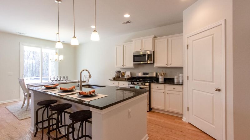 150 Brant Dr, Summerville, SC 29485