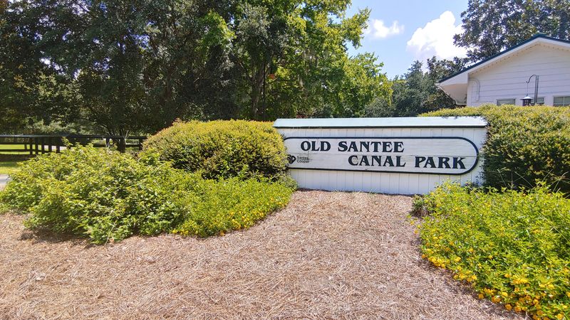 424 Blue Elderberry Rn, Moncks Corner, SC 29461